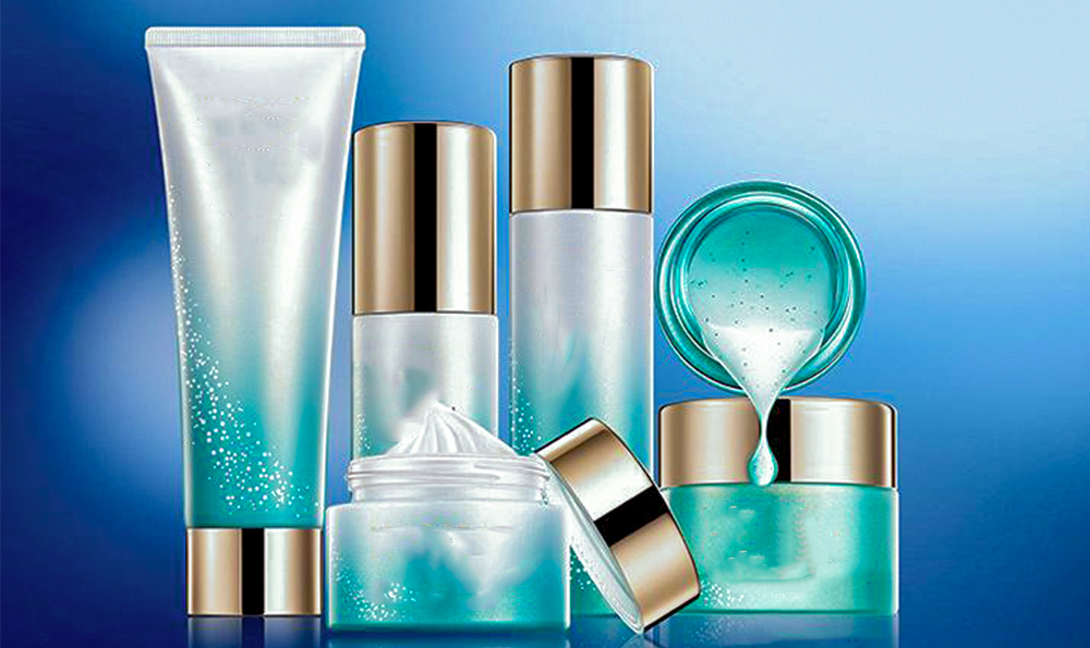 净研控油卸妆液：解读美容护肤行业的科学奥秘